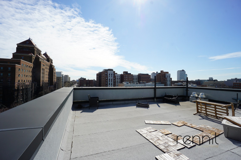 676 New York Ave, Apt 6B Image 13