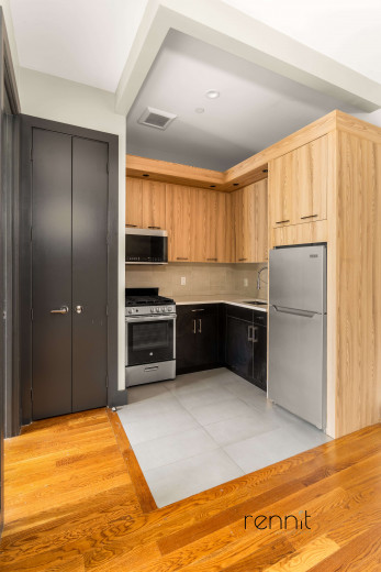 396 S 5th St, Apt 4A Image 5