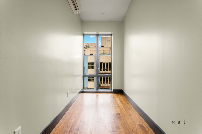 396 S 5th St, Apt 4A Image 6