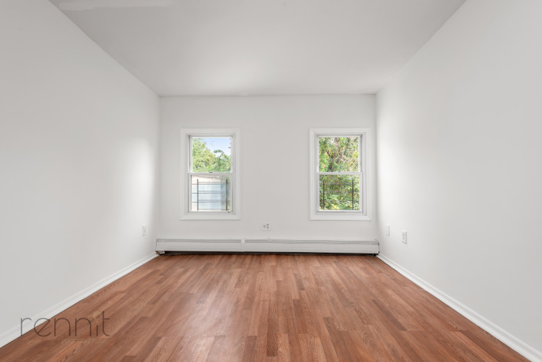 726 Lafayette Ave, Apt 4 Image 6