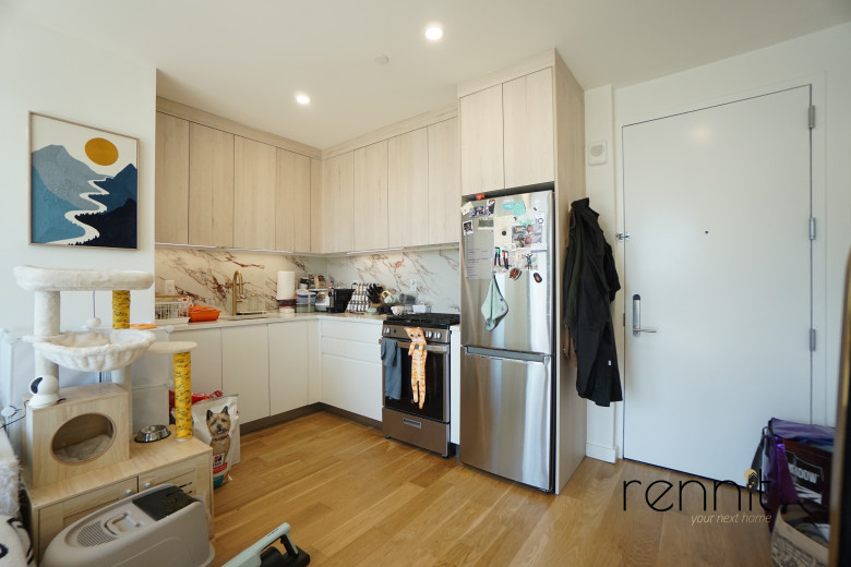 375 Dean St, Apt 513 Image 3
