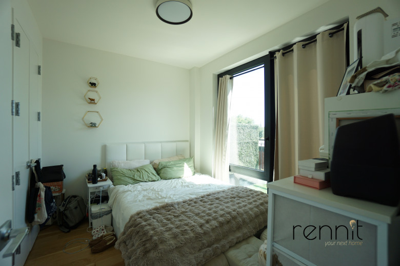 375 Dean St, Apt 513 Image 4