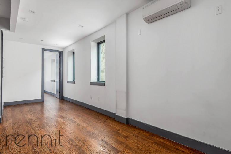 1016 Carroll St, Apt 2B Image 2