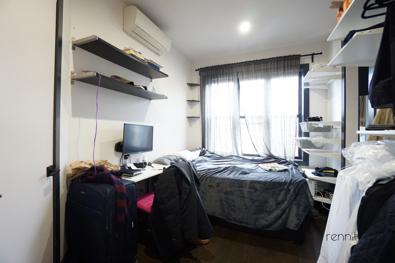 241 Devoe St, Apt 3L Image 3