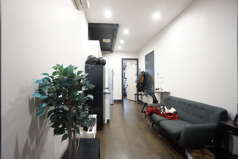 241 Devoe St, Apt 3L Image 6