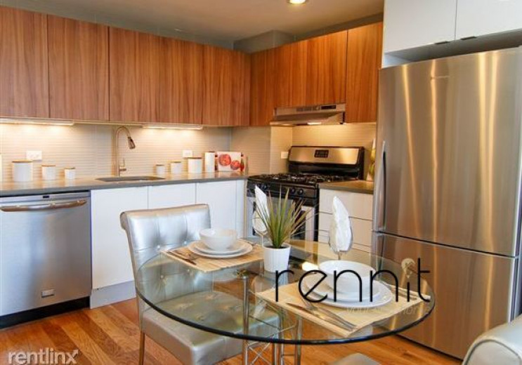 616 Willoughby Ave, Apt 6A Image 4