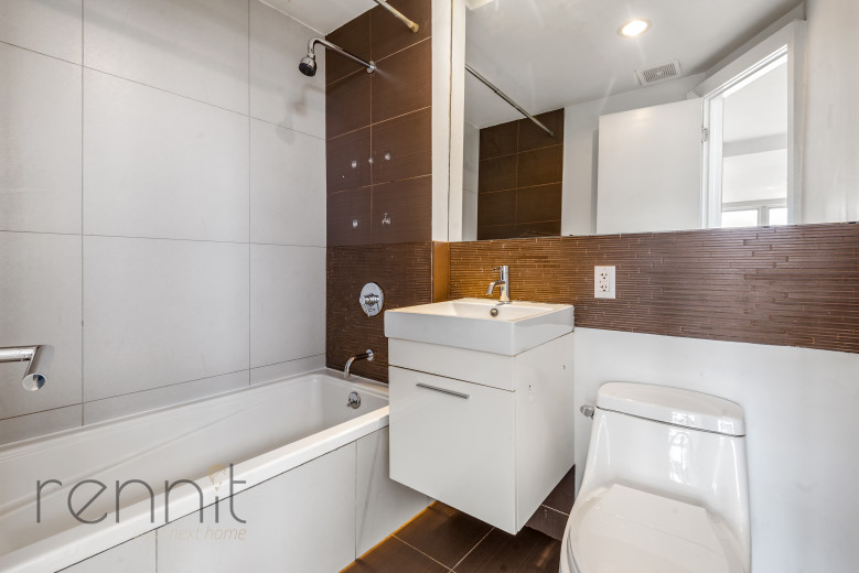 616 Willoughby Ave, Apt 6D Image 10