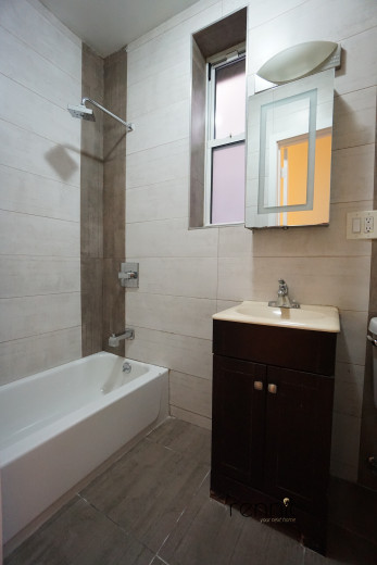 657 MacDonough St, Apt 1L Image 21