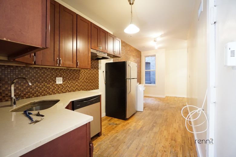 657 MacDonough St, Apt 1L Image 24