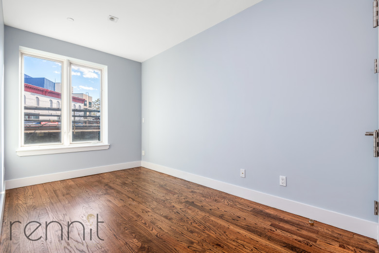 573 Van Buren, Apt 3 Image 13