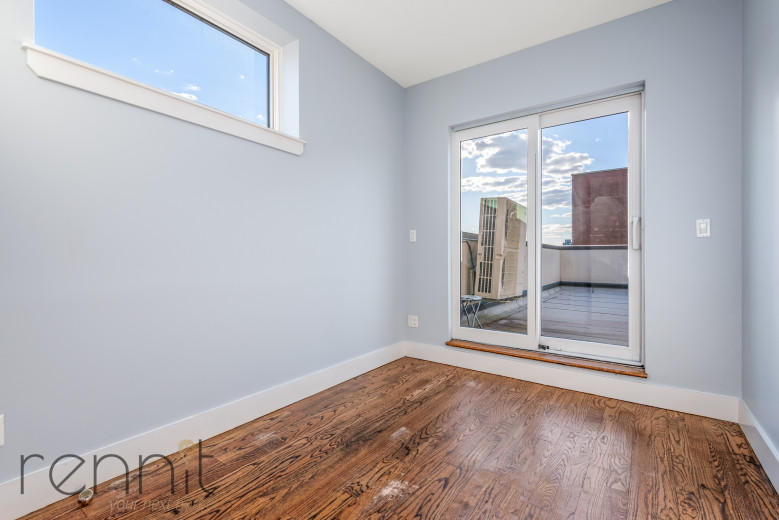 573 Van Buren, Apt 3 Image 19