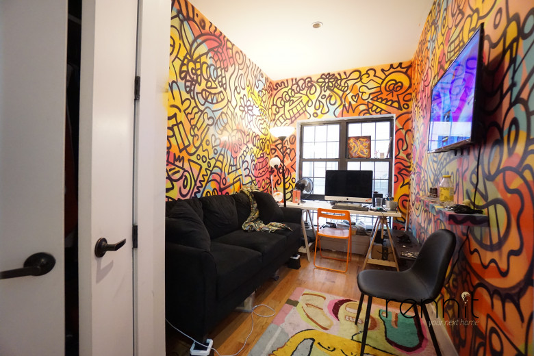 259 Boerum St, Apt 2L Image 23
