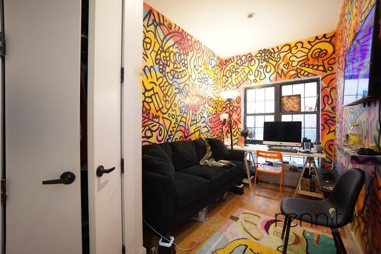 259 Boerum St, Apt 2L Image 24