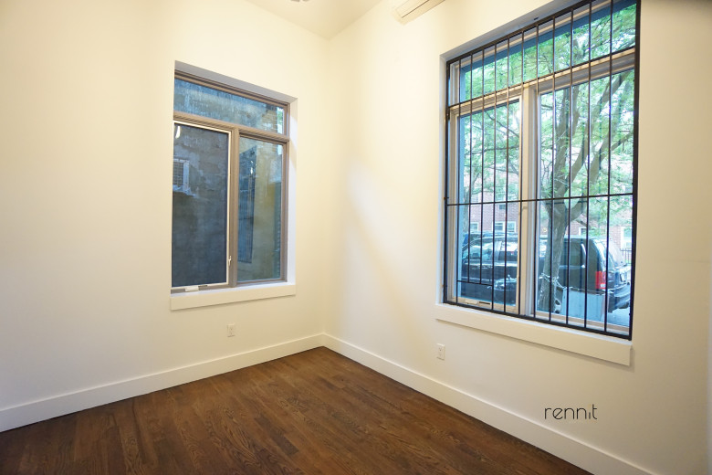 313 Wilson Ave, Apt 1B Image 12