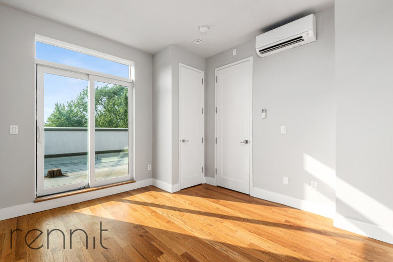 1446 Bedford Ave, Apt 4F Image 14