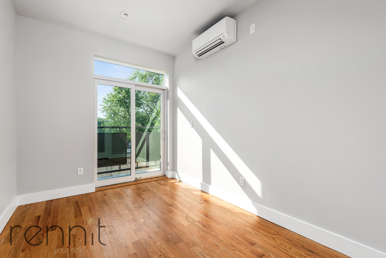 1446 Bedford Ave, Apt 4F Image 10