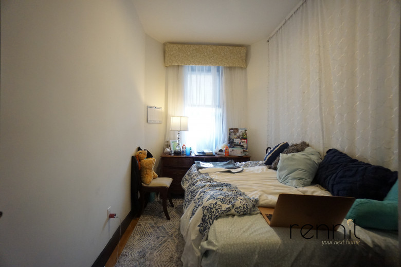 129 Thames St, Apt 4L Image 6