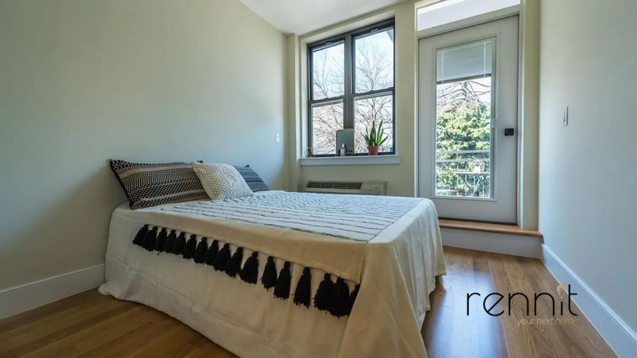 1633 Dekalb Ave, Apt 3B Image 6