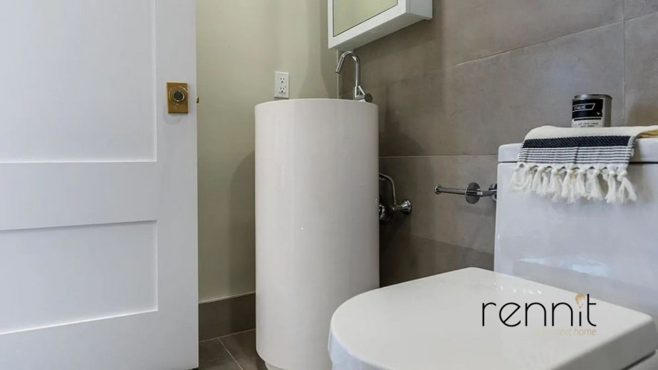 1633 Dekalb Ave, Apt 3B Image 8