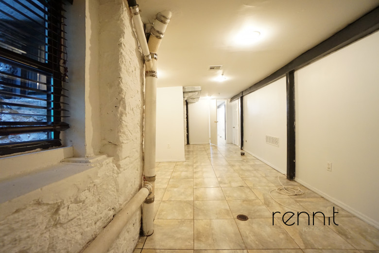 817 St Johns Pl, Apt 1C Image 11