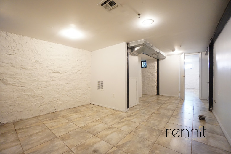 817 St Johns Pl, Apt 1C Image 12