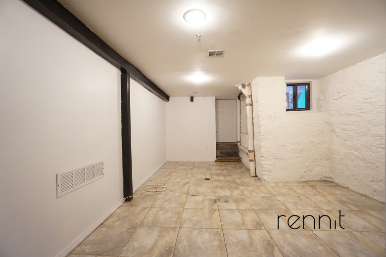 817 St Johns Pl, Apt 1C Image 10