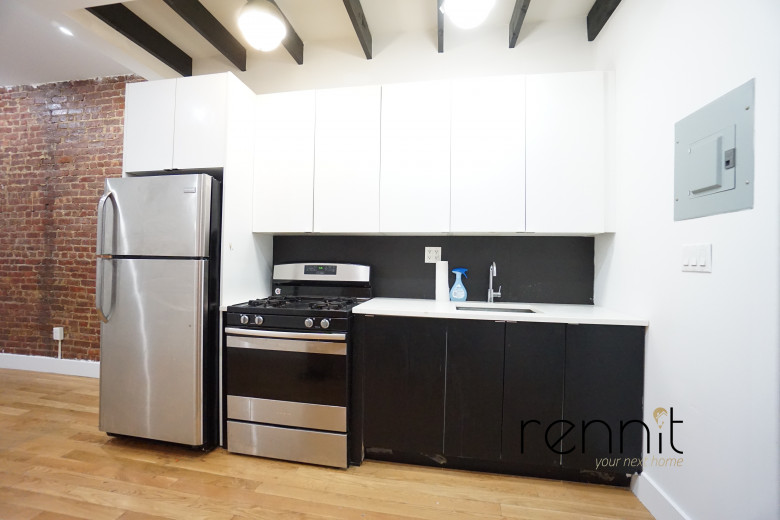 129 Thames St, Apt 1R Image 23
