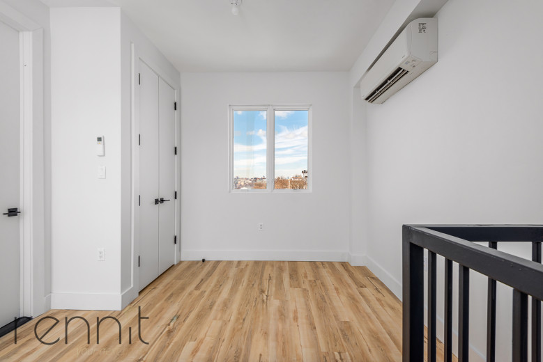 1111 Decatur St, Apt 4B Image 8