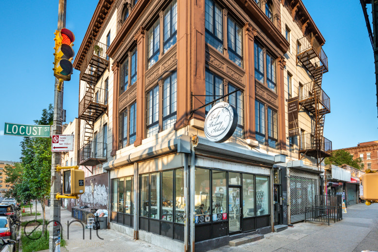 861 Broadway, Apt 4R Image 12