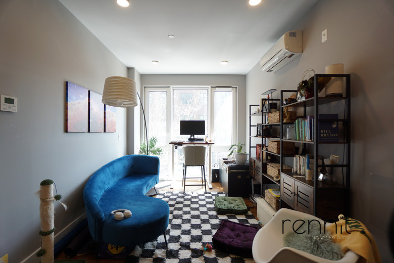853 Lexington Ave, Apt 2E Image 15
