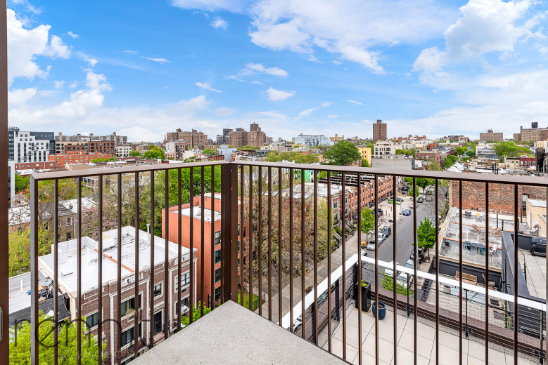 633 Marcy Ave, Apt 801 Image 11