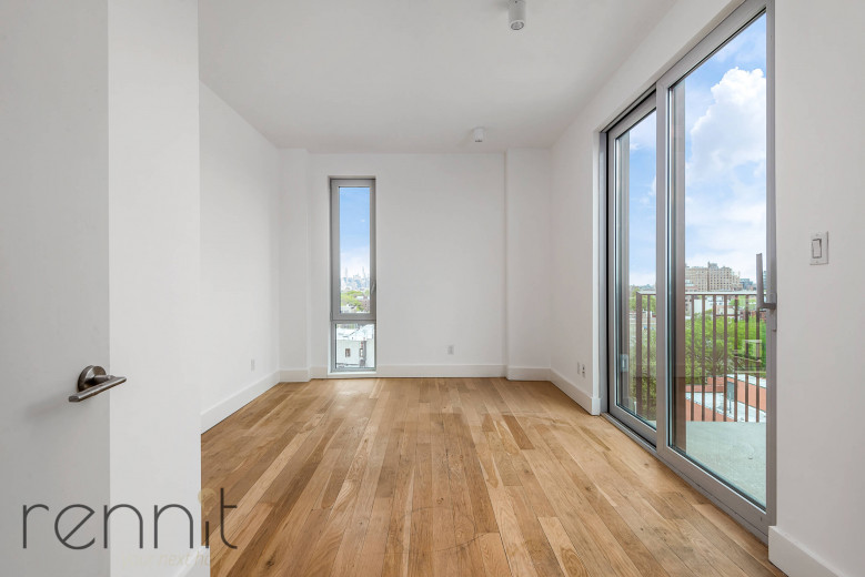 633 Marcy Ave, Apt 801 Image 9