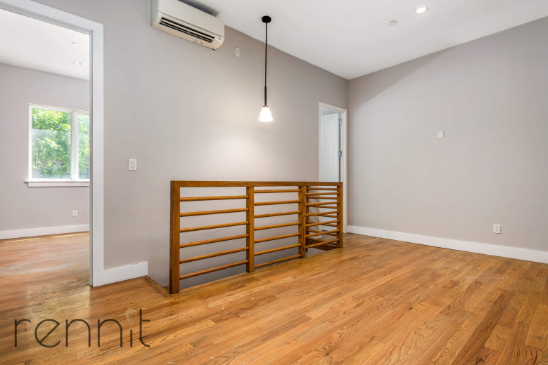 1444 Bedford Ave, Apt 1F Image 1