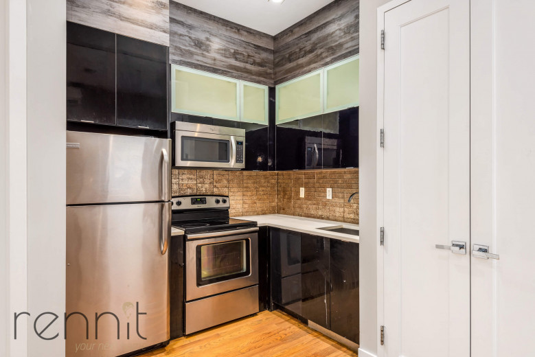 1444 Bedford Ave, Apt 1F Image 3