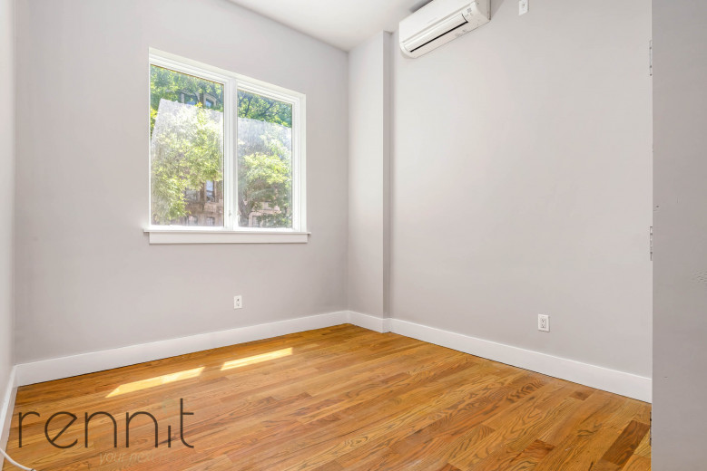 1444 Bedford Ave, Apt 1F Image 4