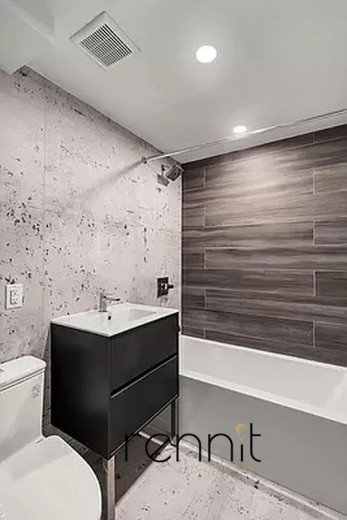 795 Franklin Ave, Apt 3A Image 5