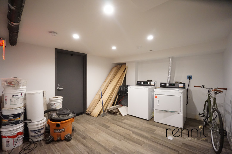 795 Franklin Ave, Apt 3A Image 7