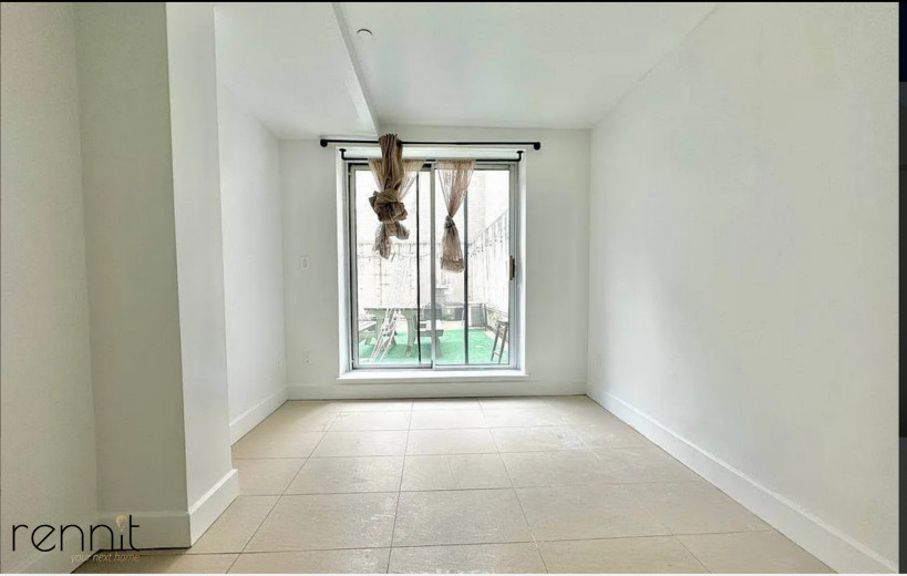 12 Meserole ST, Apt 1A Image 10