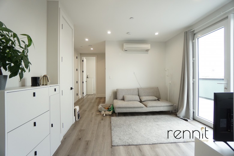 125 Kings Hwy, Apt 7A Image 3