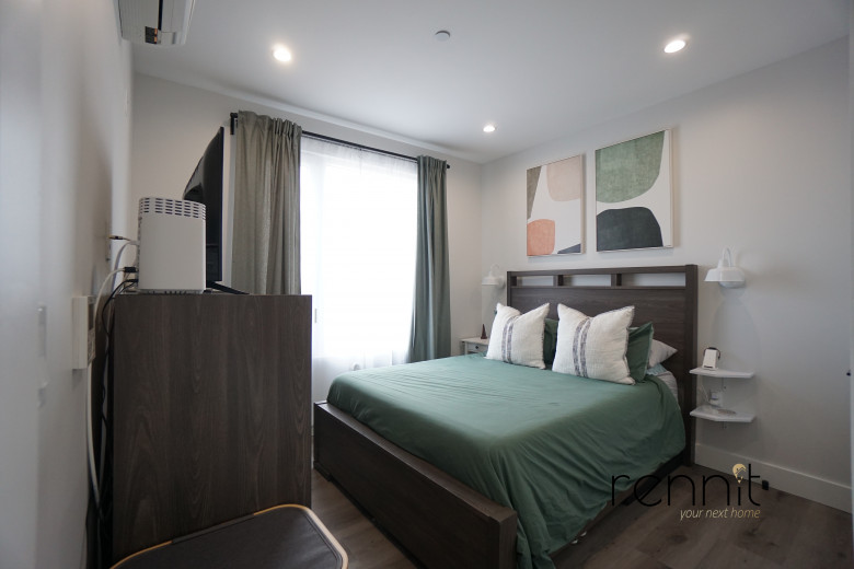 125 Kings Hwy, Apt 7D Image 5