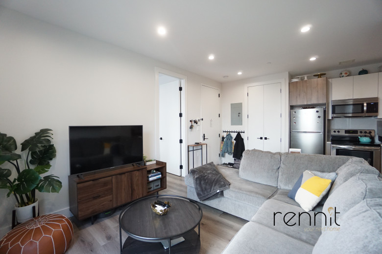 125 Kings Hwy, Apt 7D Image 9