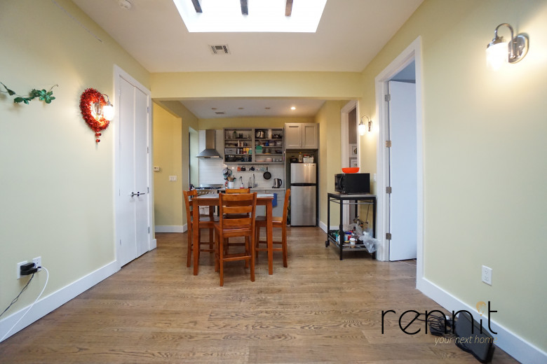 1689 Gates Ave, Apt 3Rear Image 1