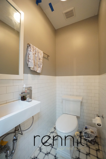 1689 Gates Ave, Apt 3Rear Image 12