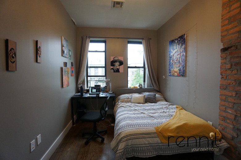 1689 Gates Ave, Apt 3Rear Image 15