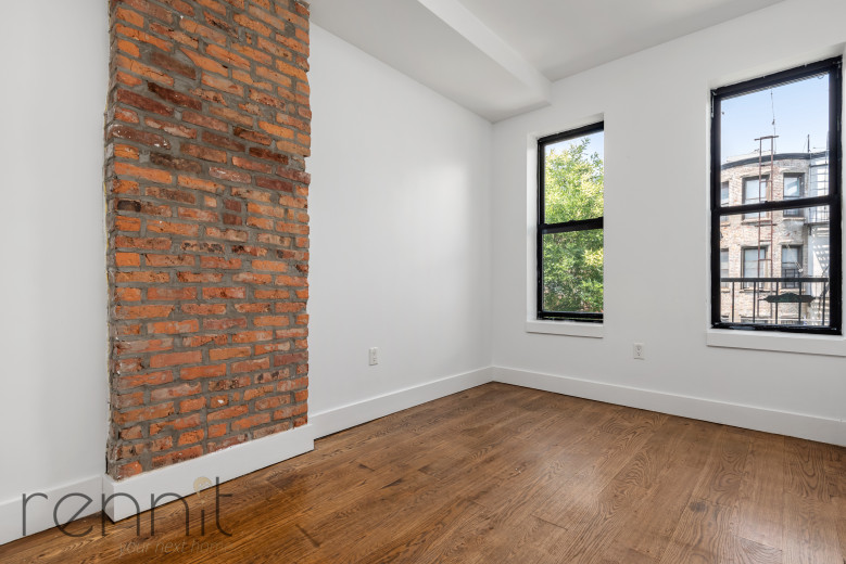 1689 Gates Ave, Apt 3Rear Image 22