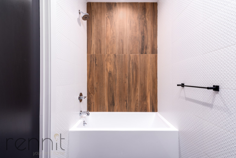 314 Keap St, Apt 1B Image 9