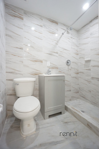 1249 Madison St #Basement, Apt Back Image 5