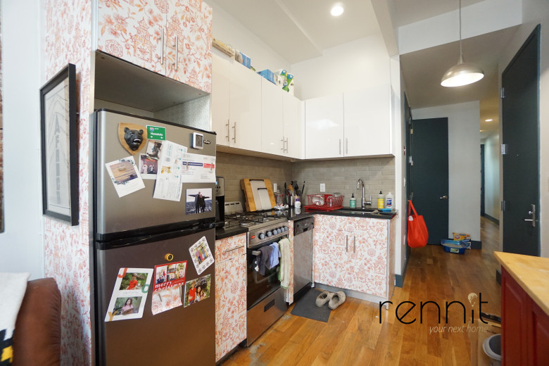 256 Malcolm X Blvd, Apt 4R Image 13