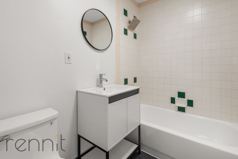 720 DeKalb Ave, Apt 1 Image 7