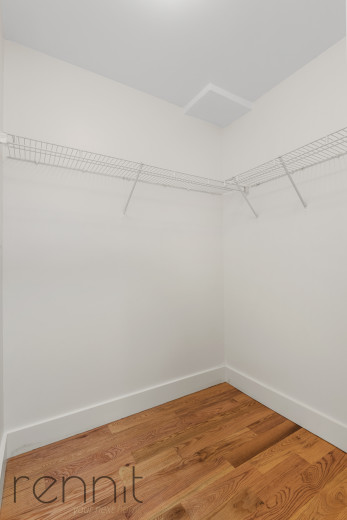 720 DeKalb Ave, Apt 1 Image 9